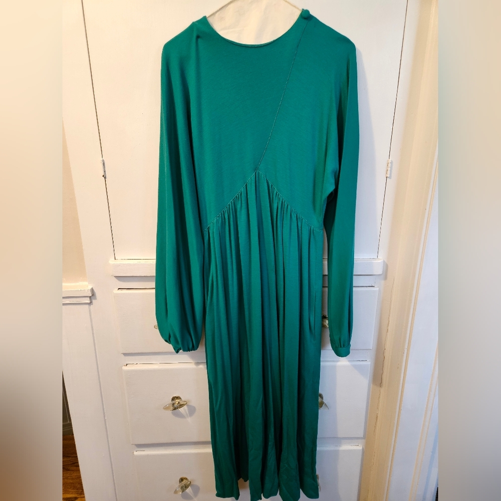 Vintage 70s James Daugherty Emerald Green Bishop Sleeve Dress
